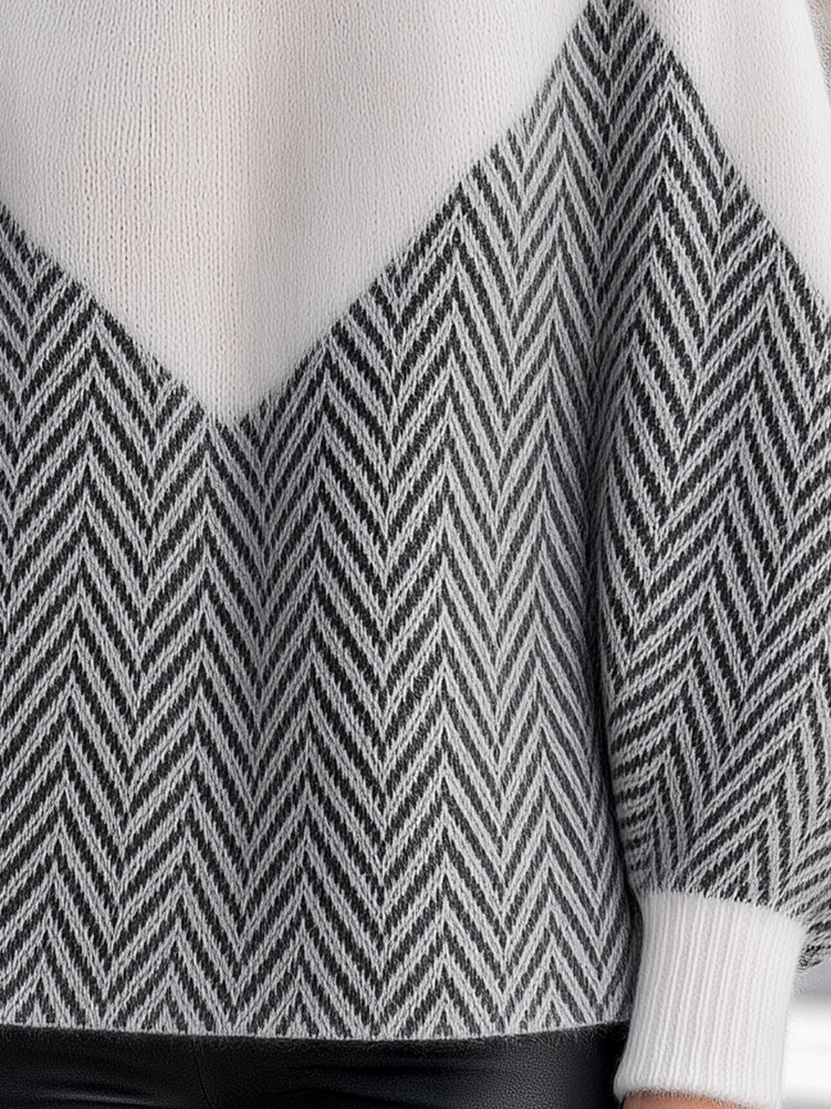 🅶Women's Chevron Color-Block Turtleneck Sweater | Cozy Knit Pullover