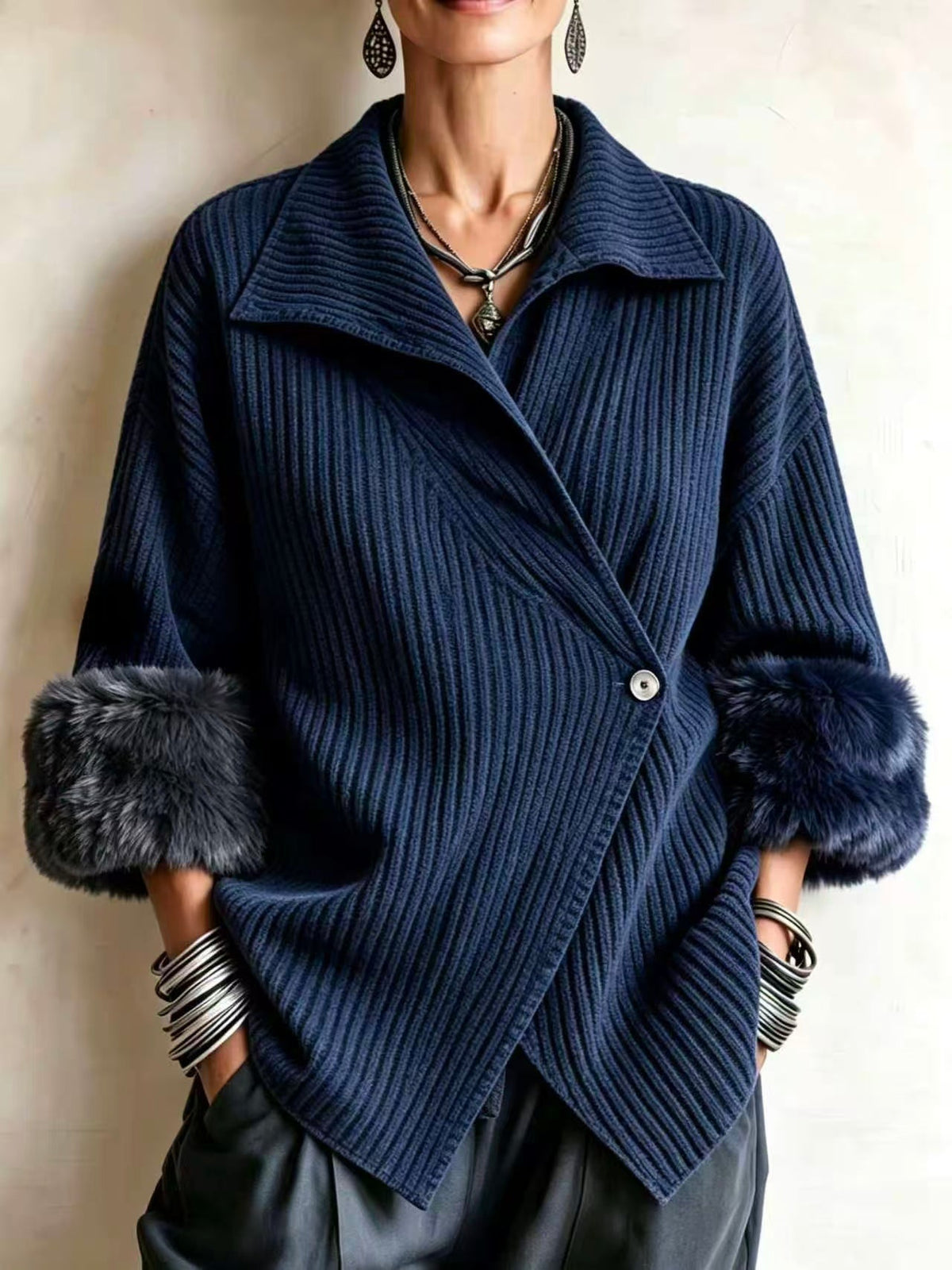 🤲LAST DAY SAVE 49% ⏰Cozy Ribbed Fur-trimmed Knitted Cardigan