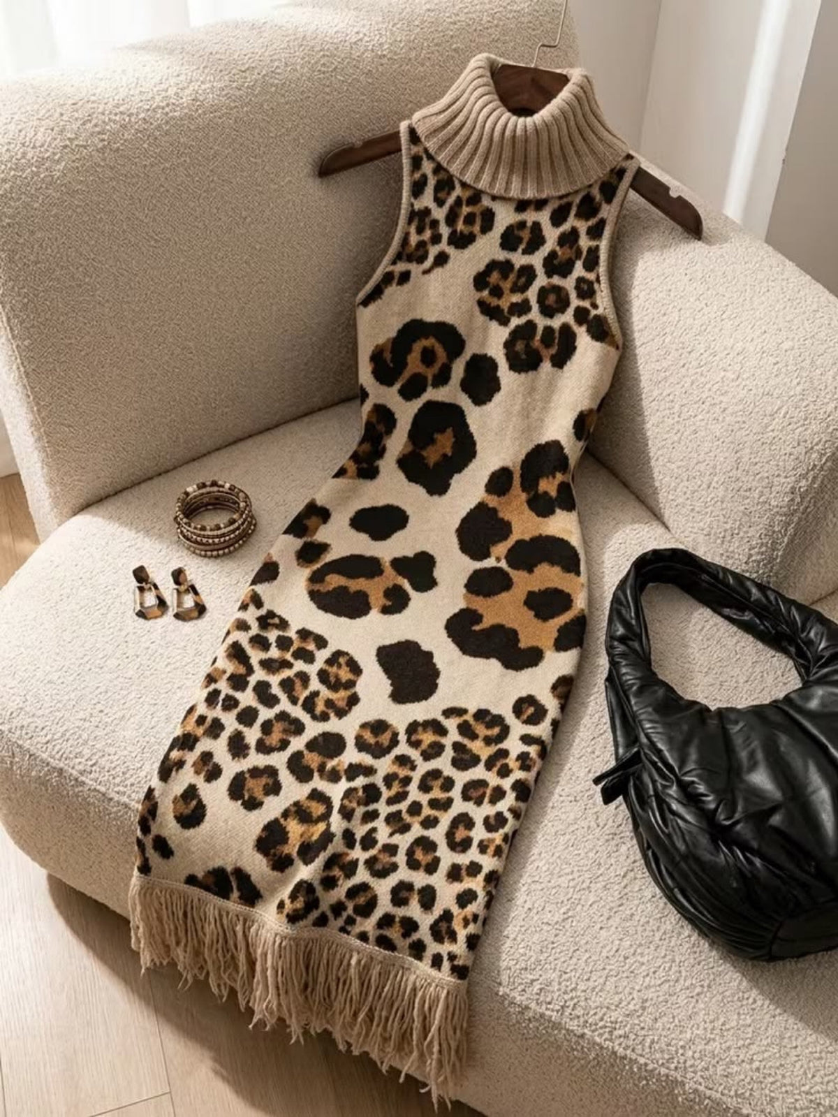 💛LAST DAY SAVE 49% ⏰Bohemian Leopard-print Sleeveless Turtleneck Knit Midi Dress-✨FREE Handbag
